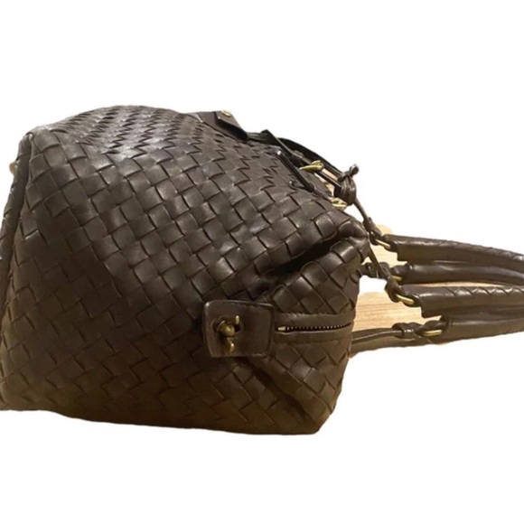 Bottega Veneta Montaigne Leather Intrecciato Weave Small Tote Shoulder Bag - Picture 4 of 4